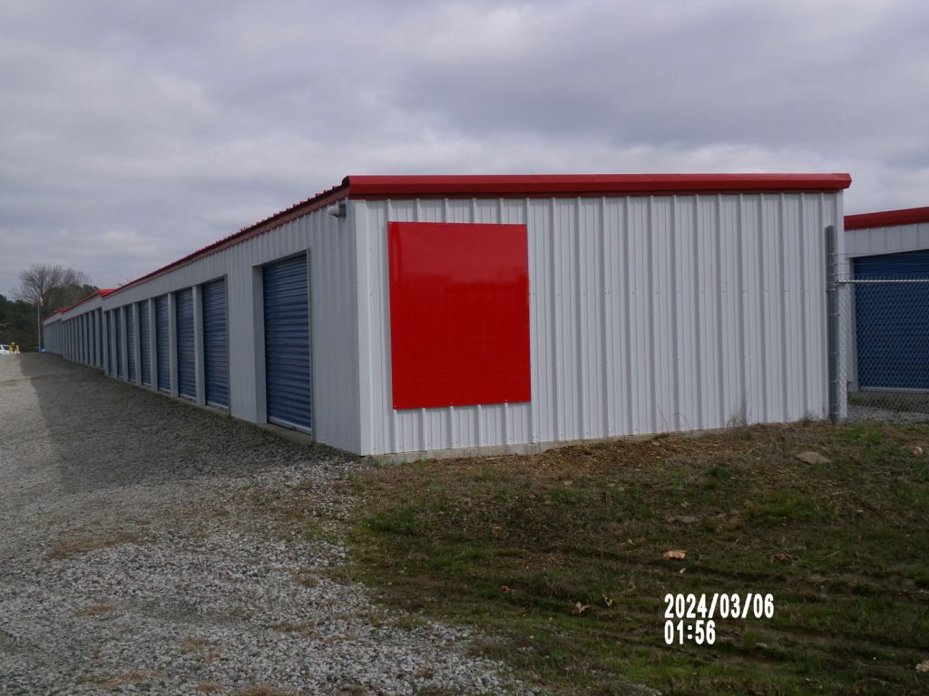 Mini self Storage 
30’x120’ x8’-6”
Cold form frame
29 gauge roof
26 gauge walls
Built 2023
Olive Branch approx  location
8’x7’ roll up doors
2” roof insulation